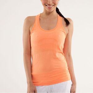 Lululemon Run: Swiftly Tech Racerback
Pizzaz